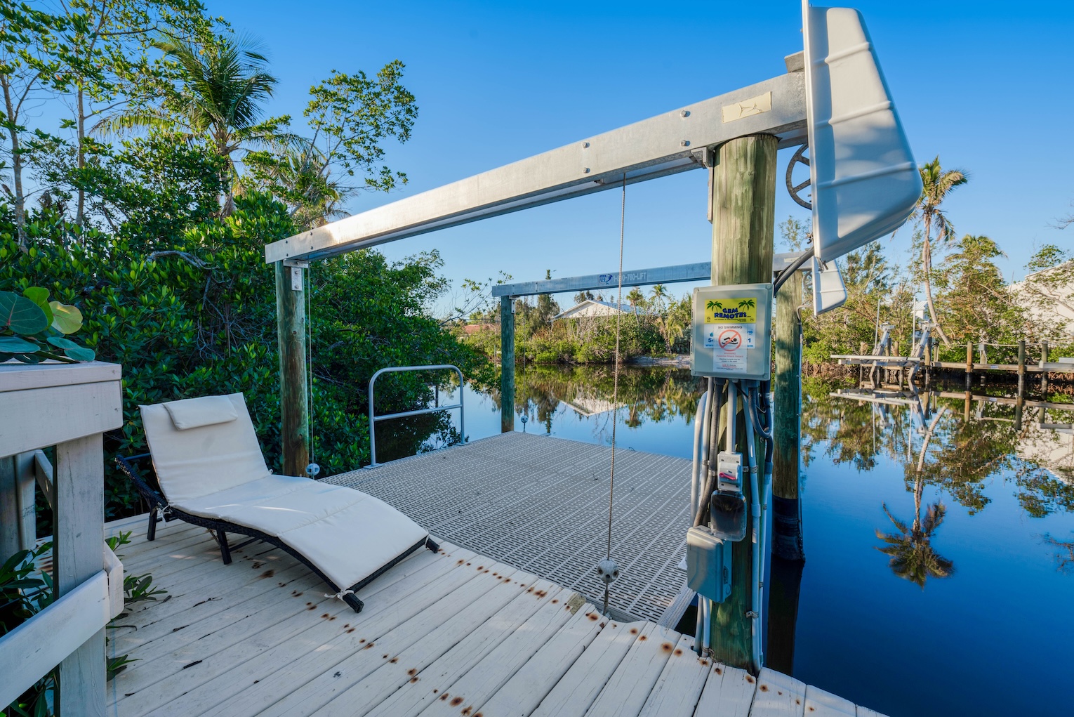 Dockside Dream — photo 13